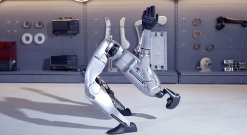 專訪宇樹科技王興興 在人形機(jī)器人的巨變前夜,做一個(gè)敏銳的謹(jǐn)慎派